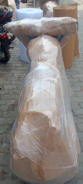 Scooter handlebar padded for transport