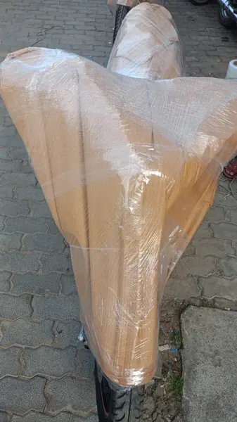 Two-wheeler front padded with foam and film